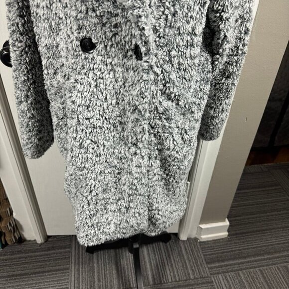 Lucky Brand gray faux fur teddy knee length warm jacket - Picture 3 of 8